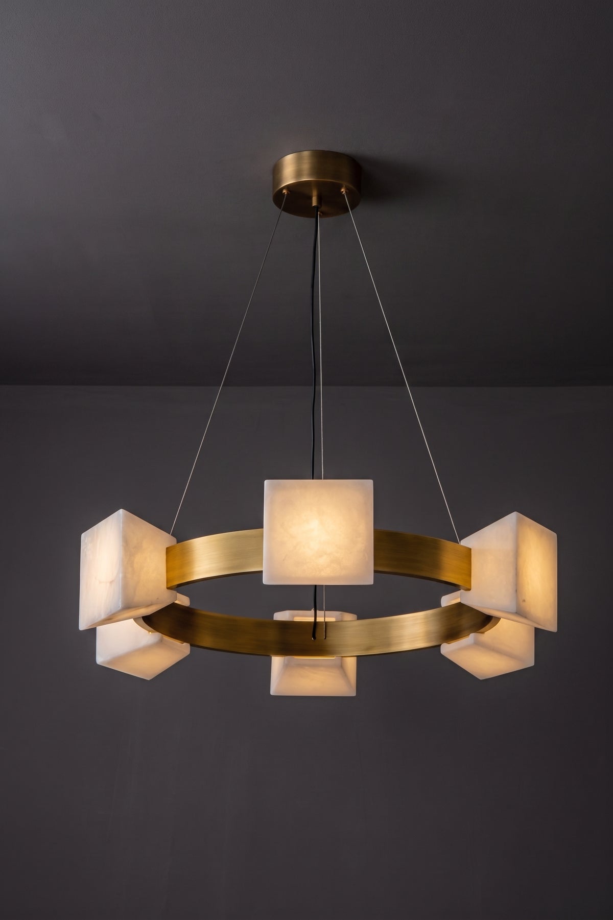 Zensori Aura Cube Chandelier