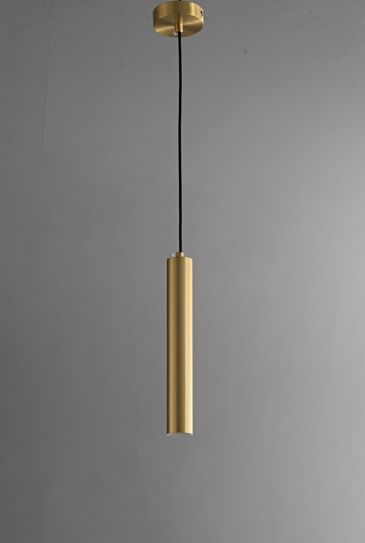 Zensori Brass Pillar Drop Pendant
