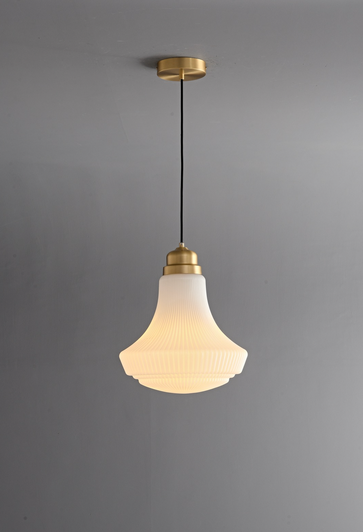 Zensori Classic Opaline Flare Pendant