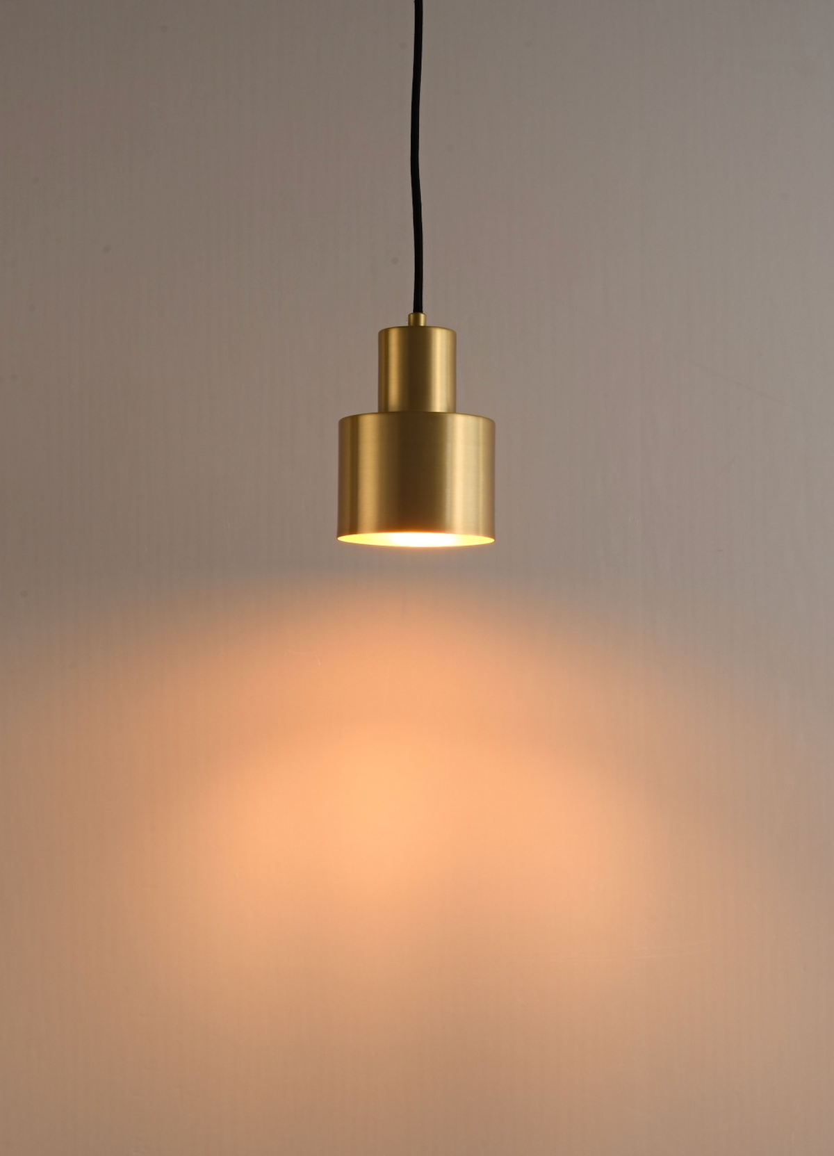 Zensori Essentialist Stacked Pendant Lamp