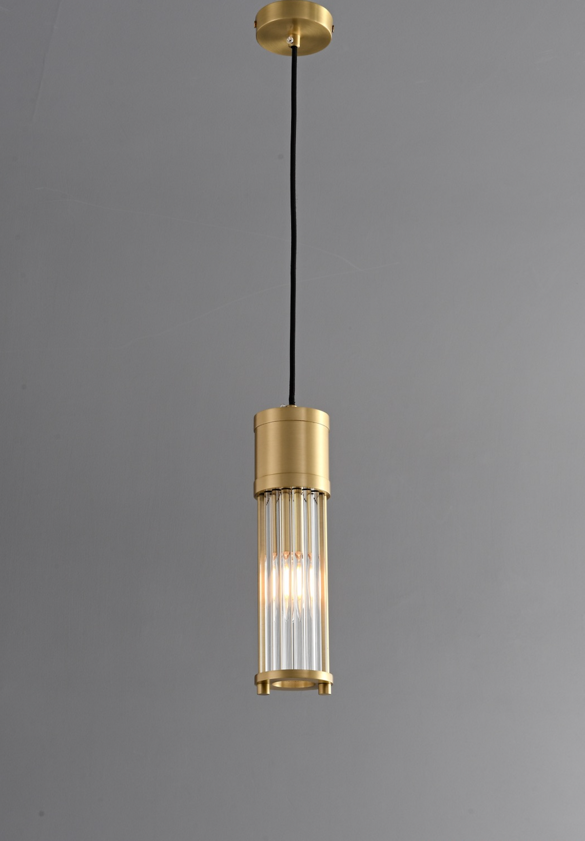 Zensori Fluted Brass Cylinder Pendant