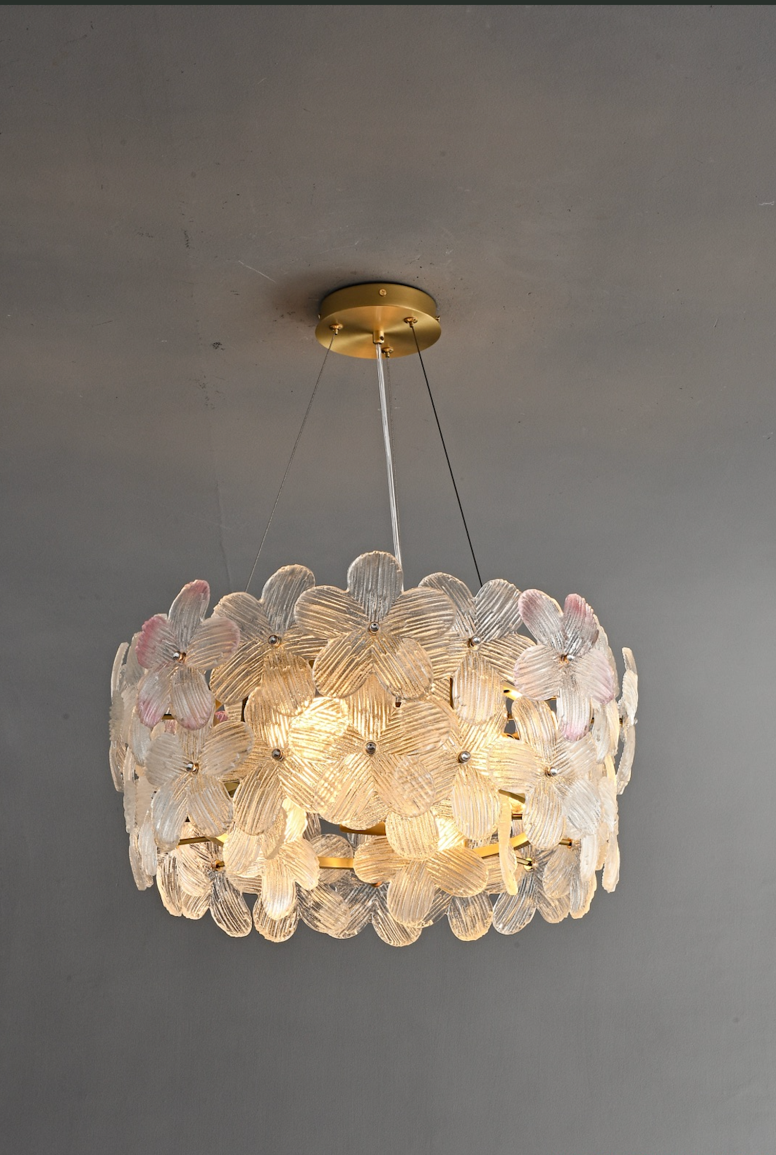 Zensori Frosted Flora Chandelier