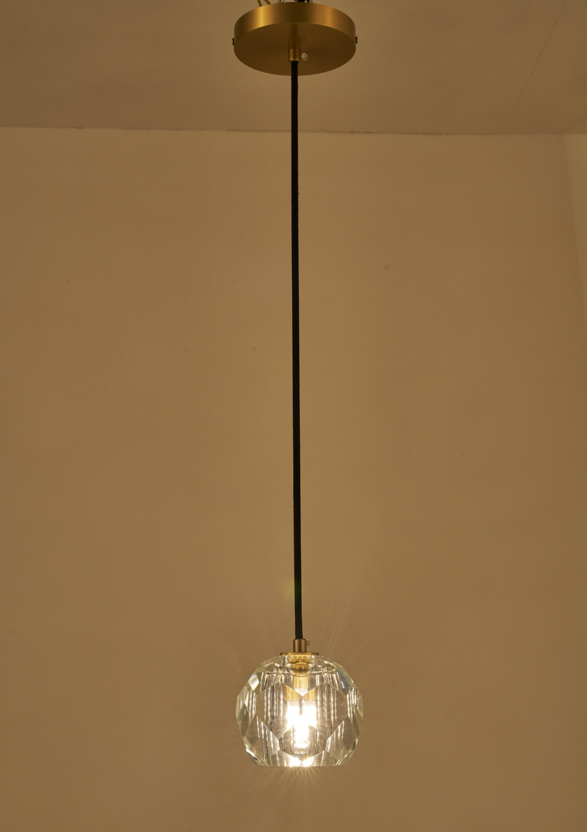 Zensori Nova Starburst Crystal Pendant Lamp