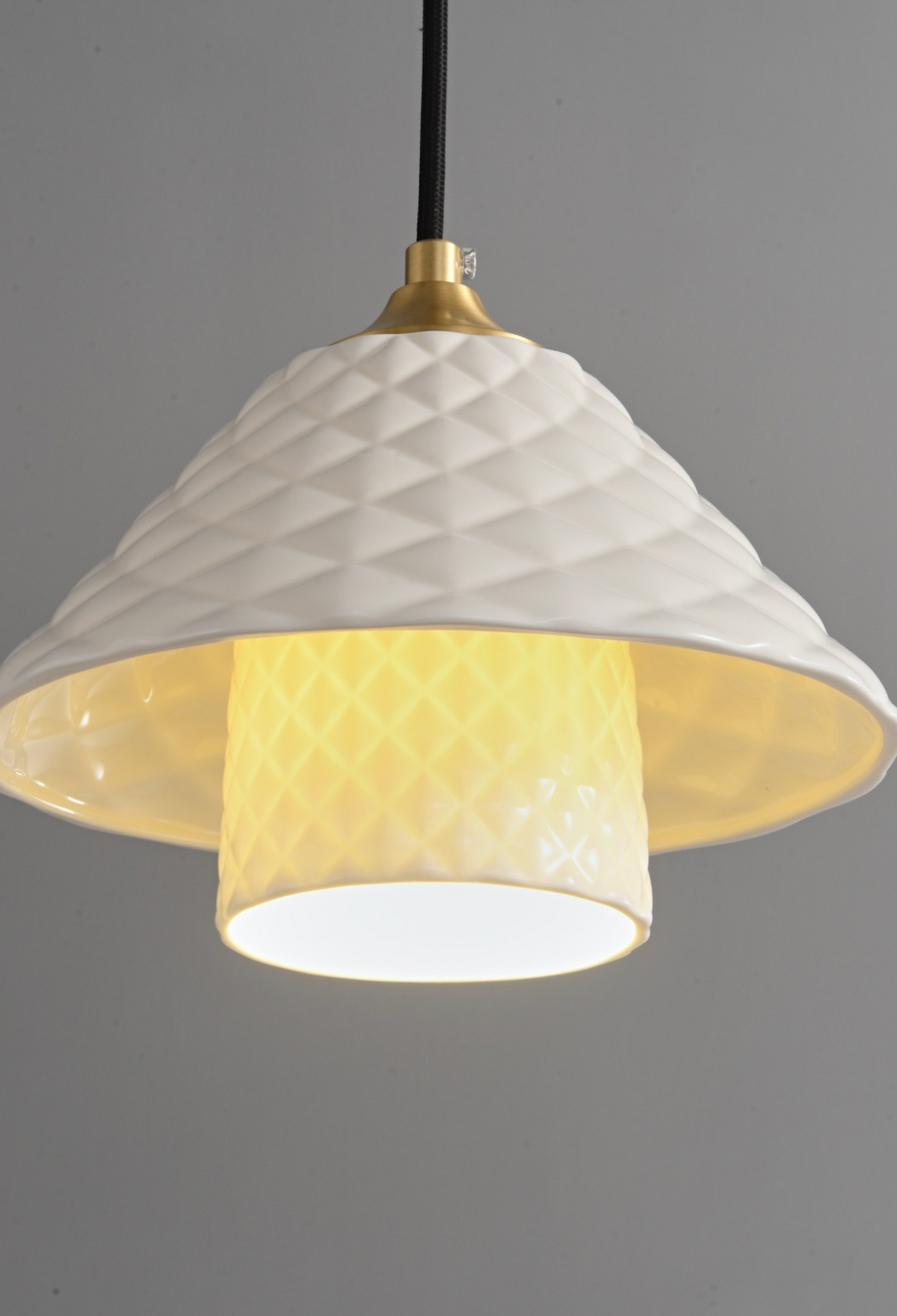 Zensori Quilted Ceramic Pendant