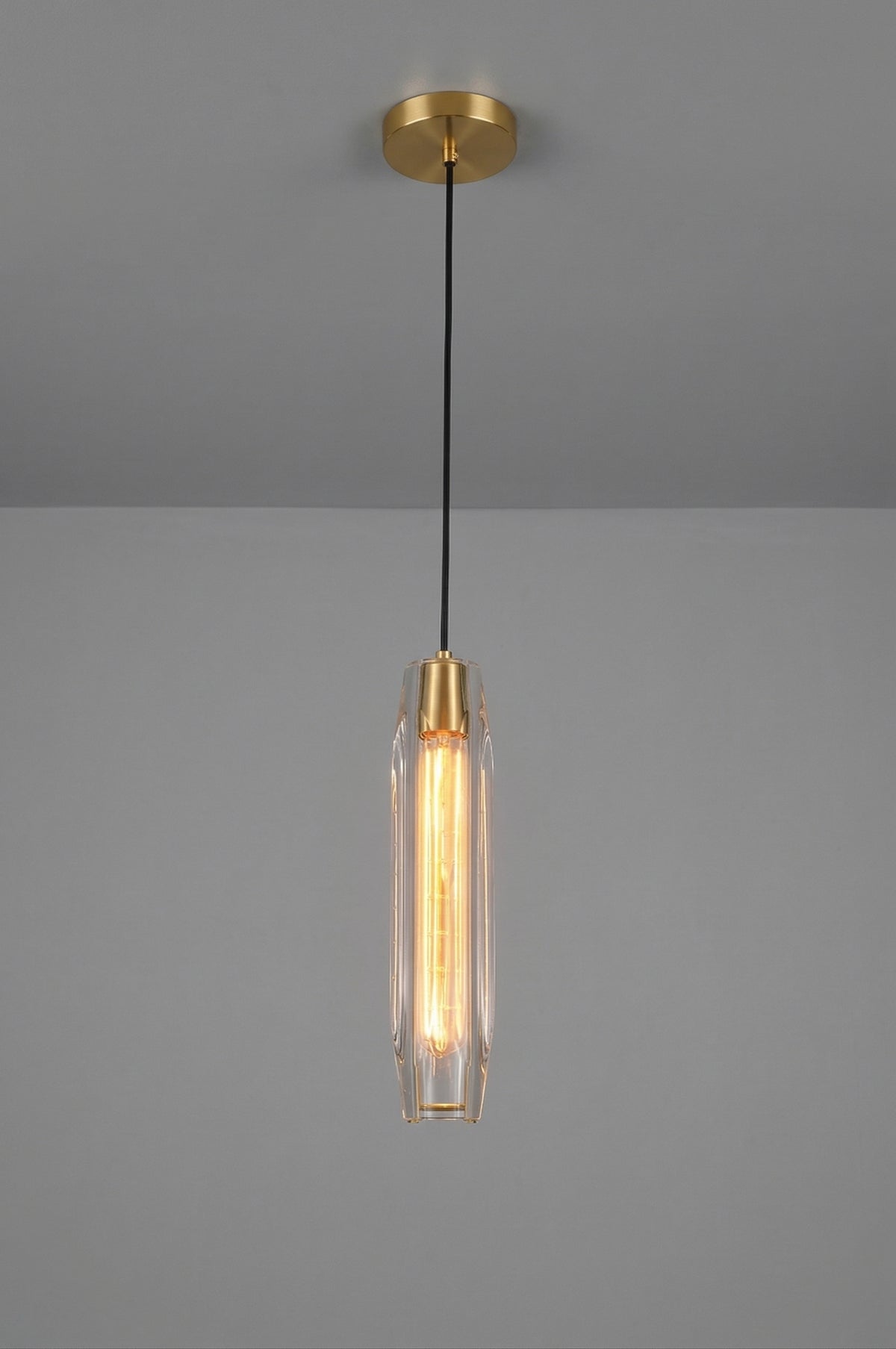 Zensori Sleek Crystal Obelisk Pendant