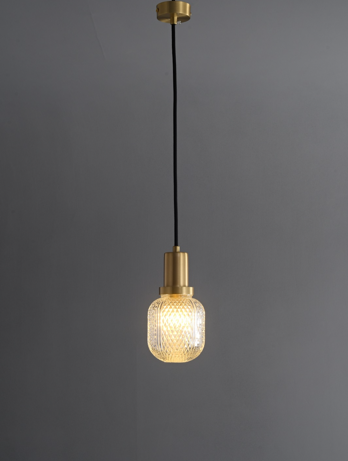 Zensori Vintage Quilted Glass Pendant